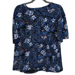 A H & M floral top in extra large